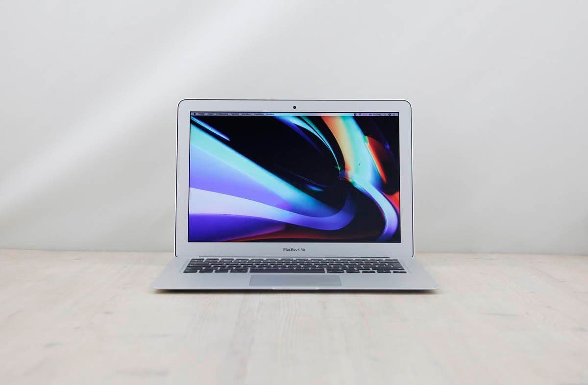 Apple MacBook Air 13" Core i5 (2 πυρήνες) 1.8Ghz (2017)
