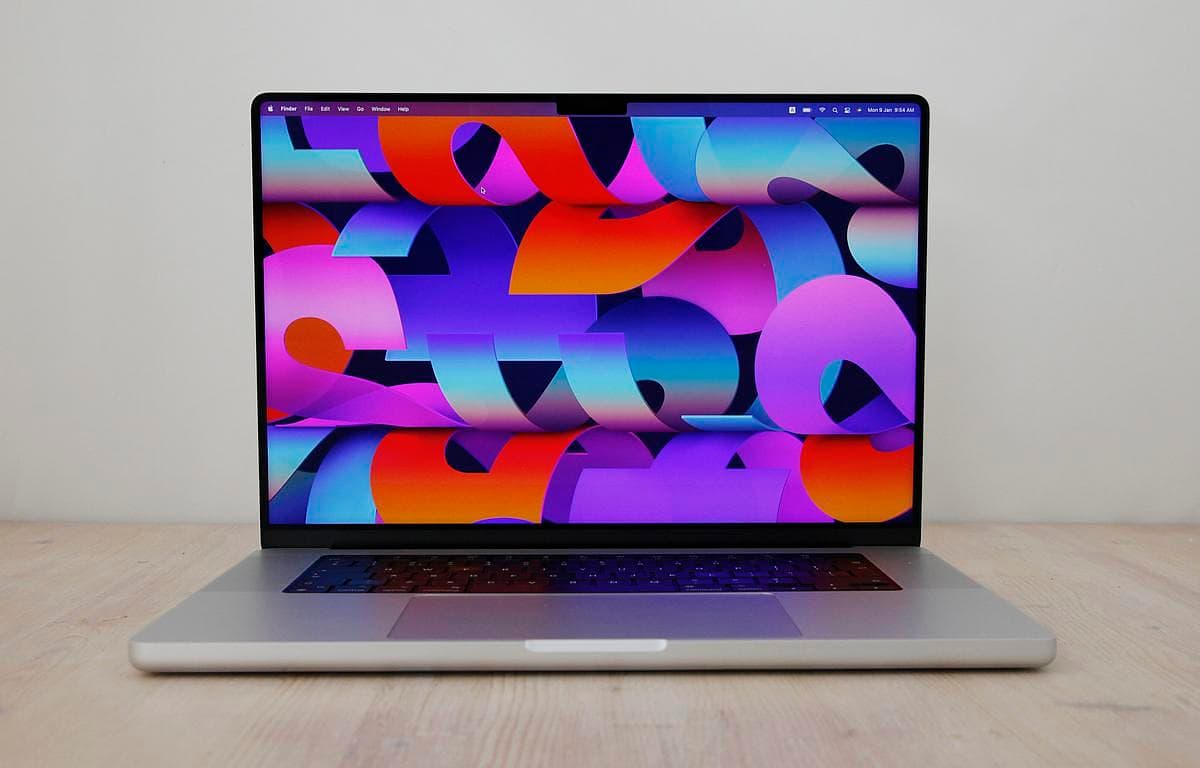 Apple MacBook Pro 16" (12 πυρήνες) 4.05Ghz M3 Pro (18 GPU / Late 2023) Εξαιρετική κατάσταση